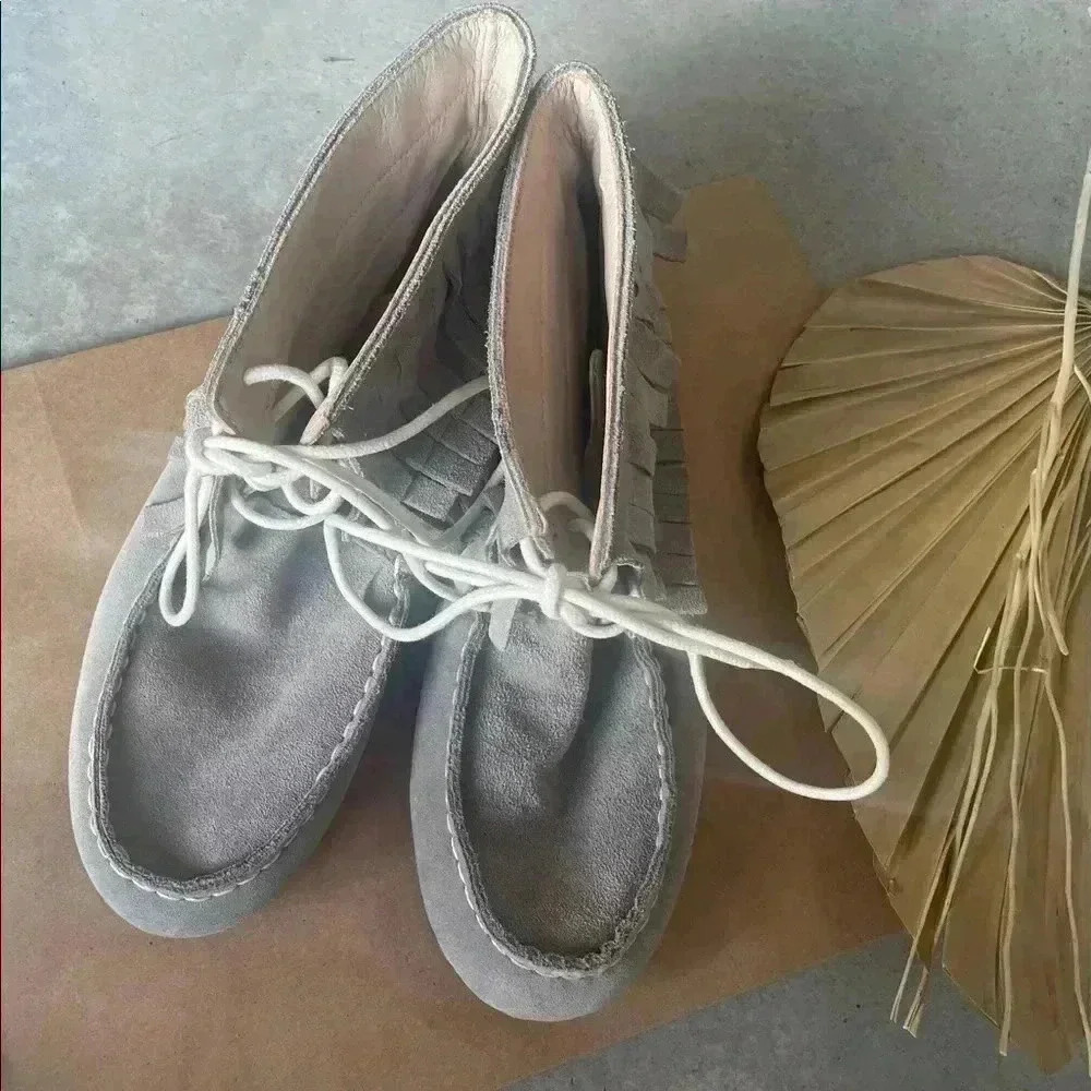 NEW Monkey Feet Fringed Moccasins Size 38 | 6.5-7 - Picture 6 of 9